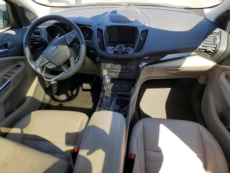 2019 FORD ESCAPE TITANIUM 8