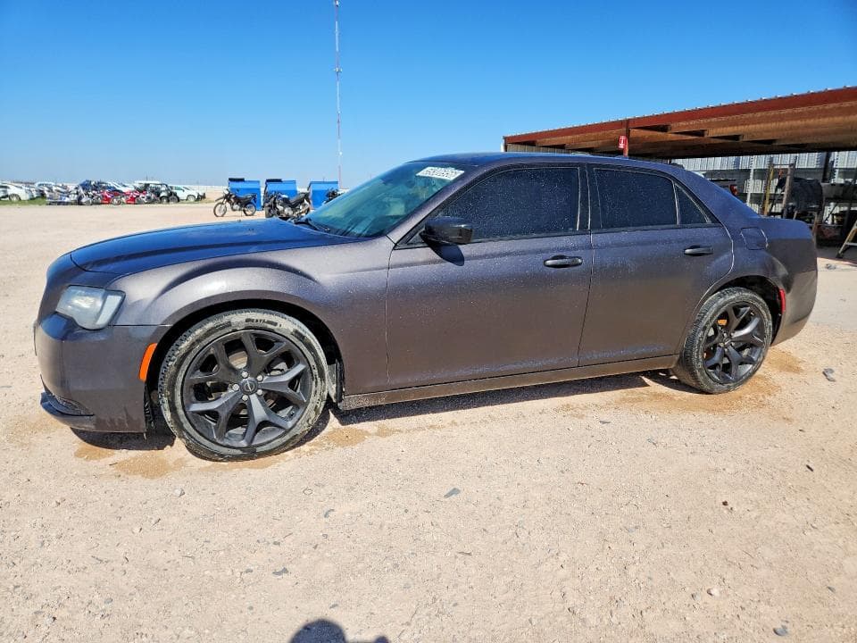 2020 CHRYSLER 300 TOURING - 1