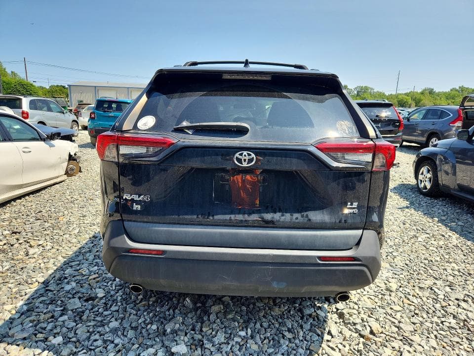 2020 TOYOTA RAV4 LE 6