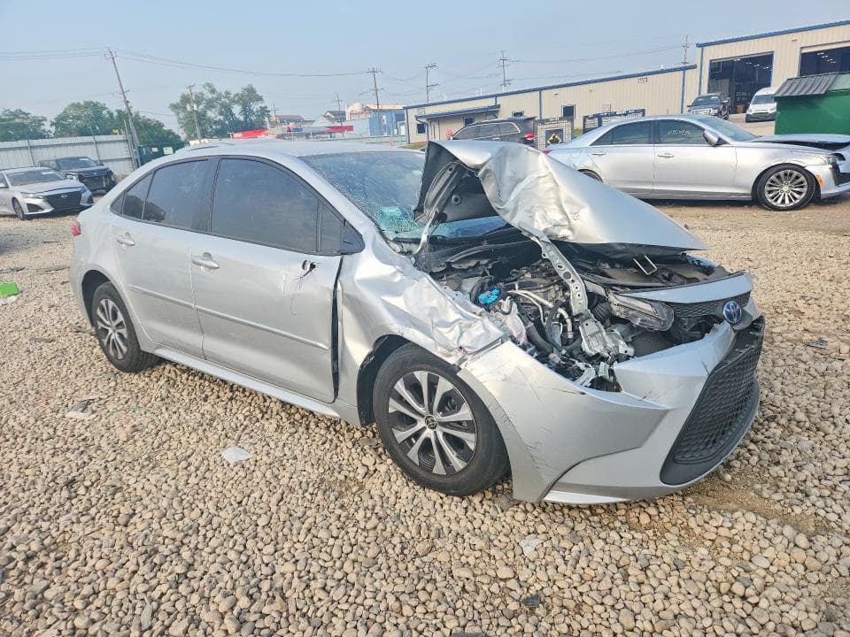 2022 TOYOTA COROLLA LE 4