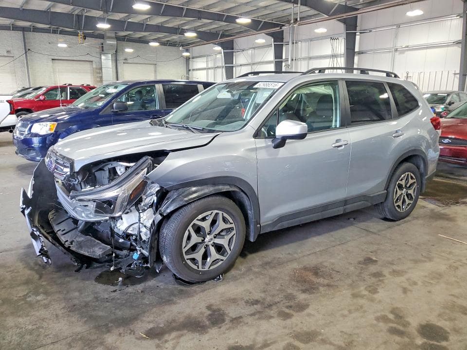 2024 SUBARU FORESTER PREMIUM - 1