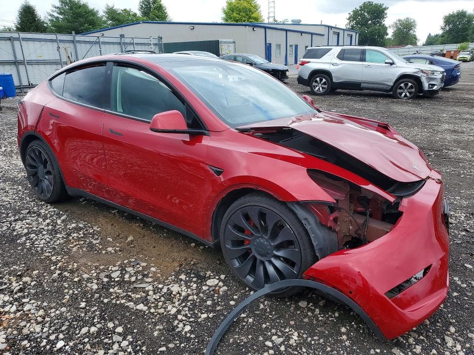 2022 TESLA MODEL Y 4