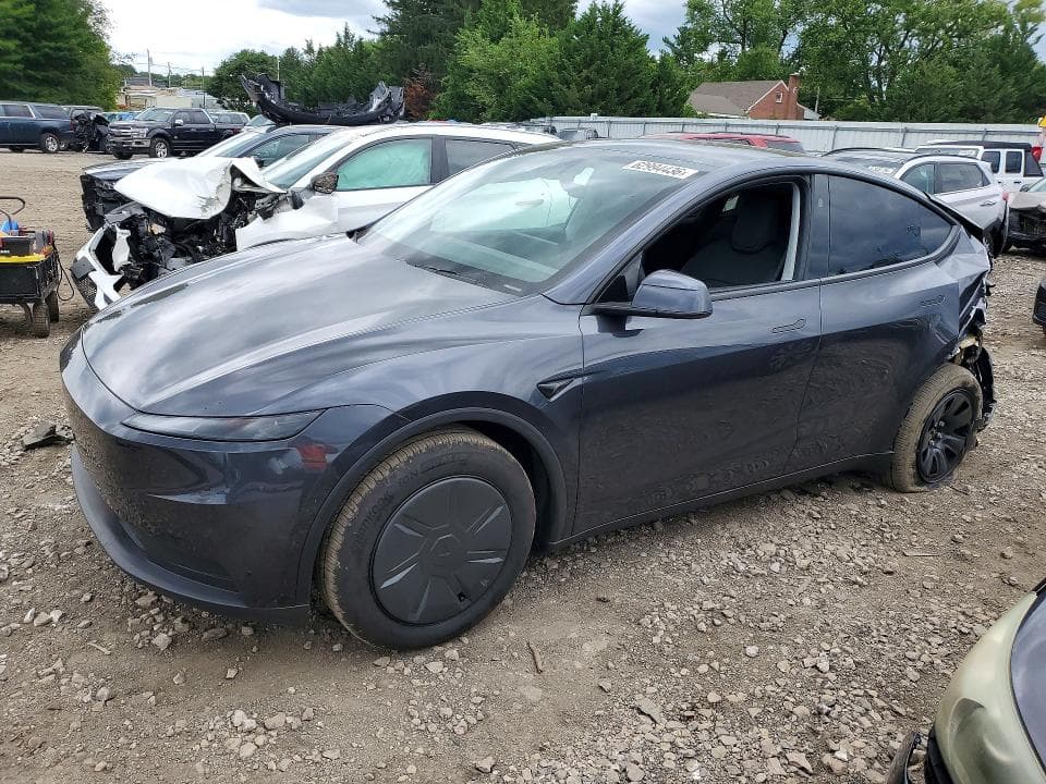 2026 TESLA MODEL Y - 1