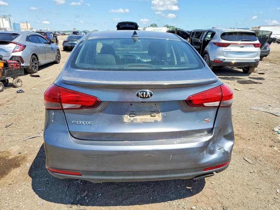 2018 KIA FORTE S 6