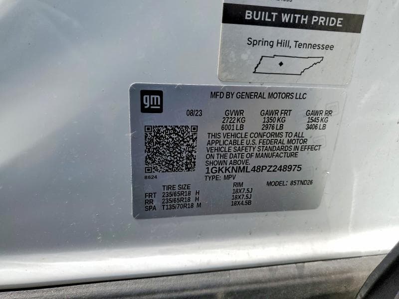 2023 GMC ACADIA SLT 13