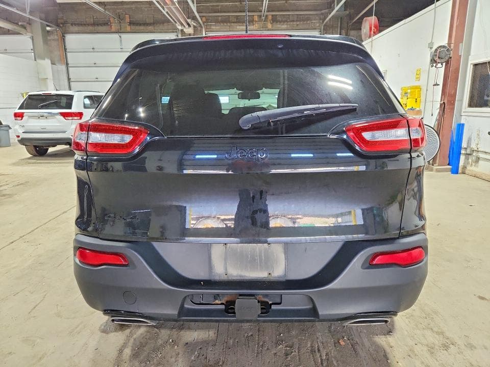 2017 JEEP CHEROKEE SPORT 6