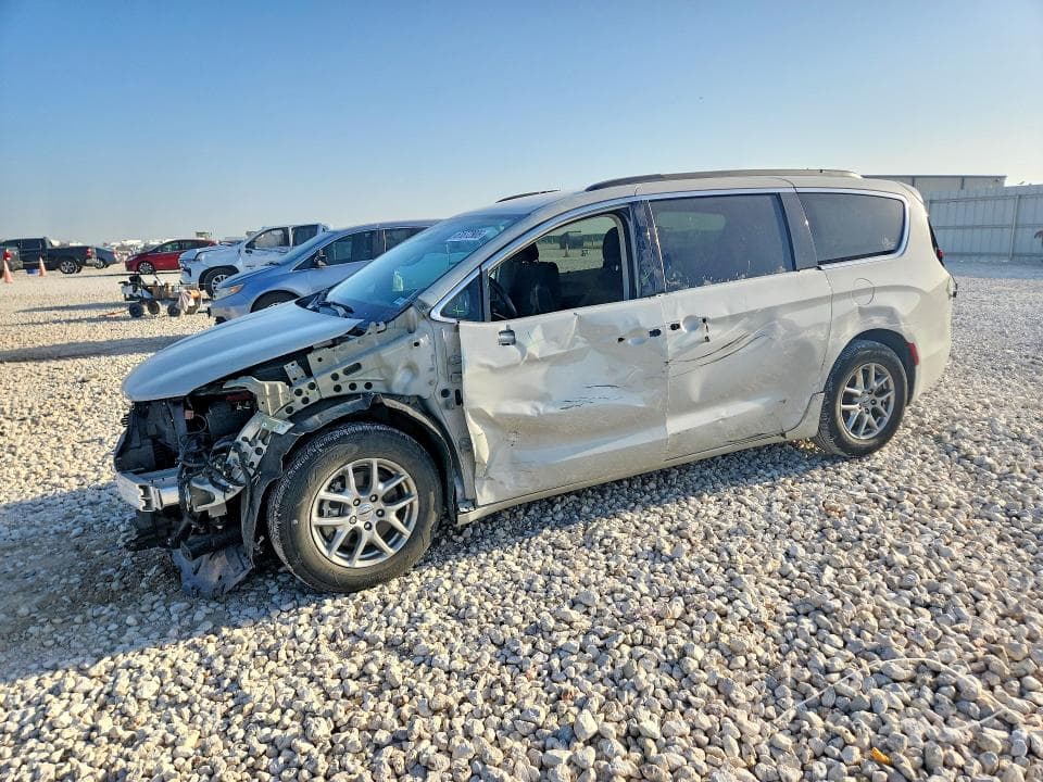 2021 CHRYSLER PACIFICA TOURING - 1