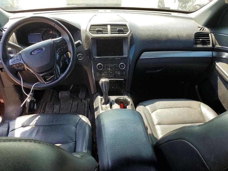 2018 FORD EXPLORER XLT 8