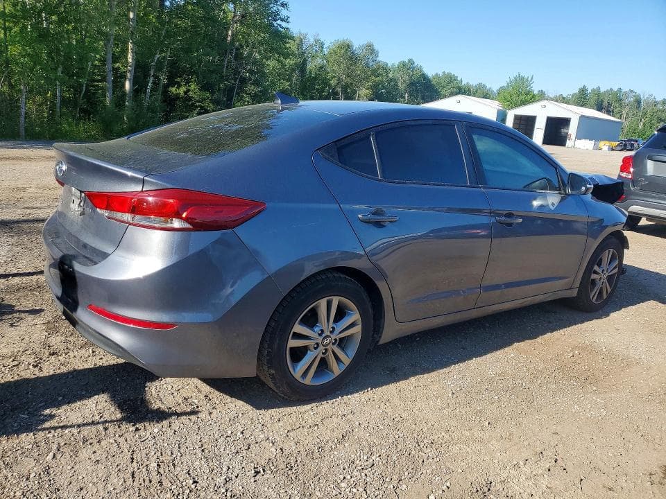 2017 HYUNDAI ELANTRA SE 3