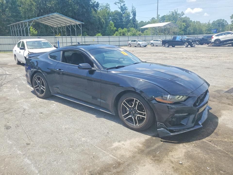 2020 FORD MUSTANG 4