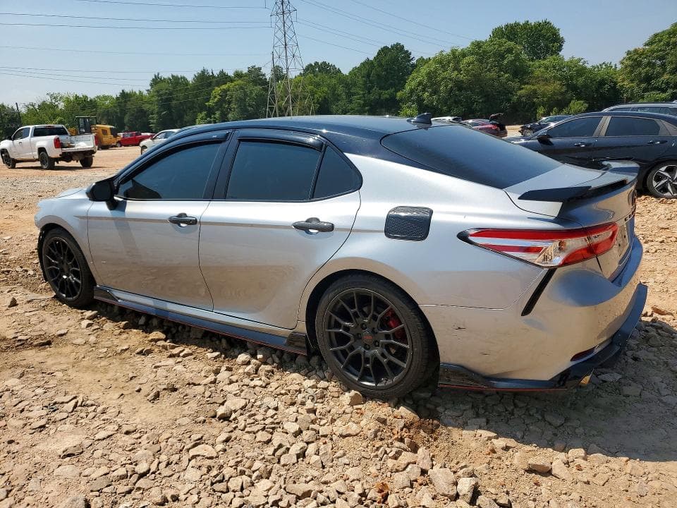 2020 TOYOTA CAMRY TRD 2