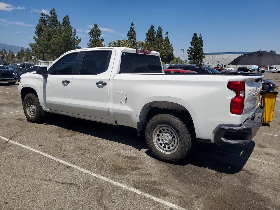 2024 CHEVROLET SILVERADO C1500 2