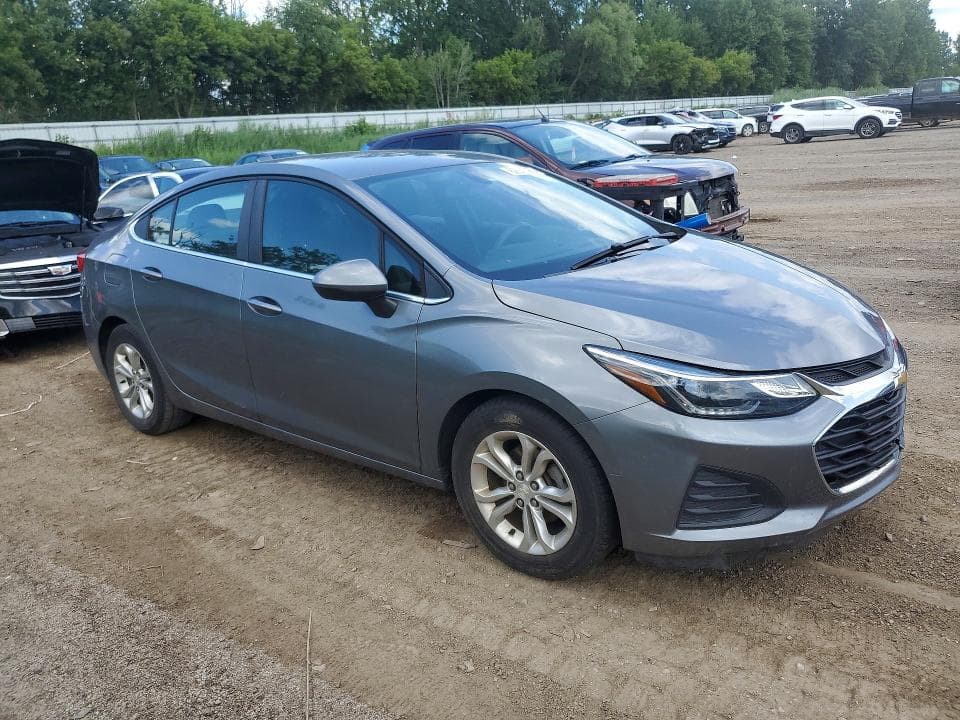 2019 CHEVROLET CRUZE LT 4