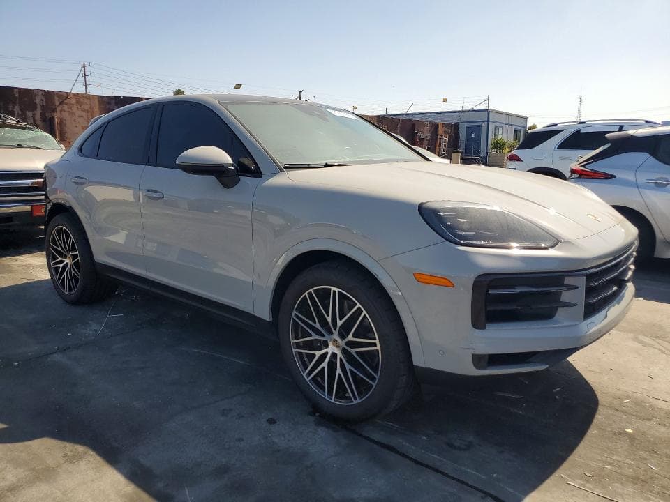 2024 PORSCHE CAYENNE COUPE 4