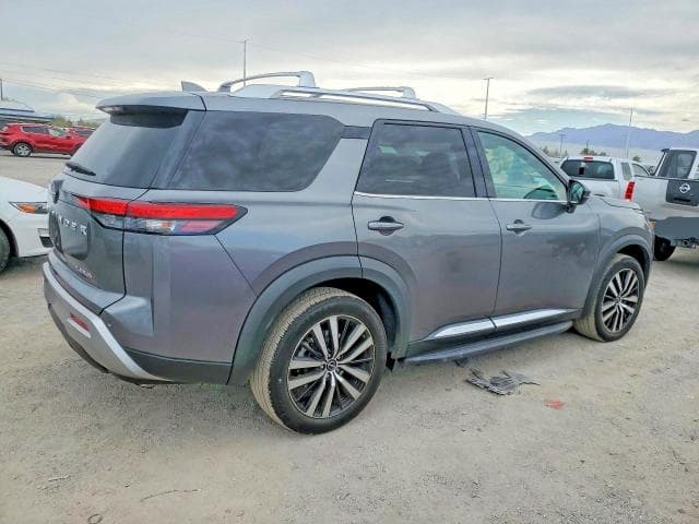 2023 NISSAN PATHFINDER PLATINUM 3