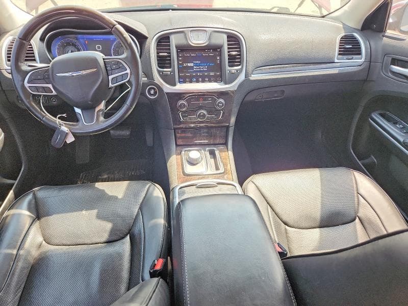 2019 CHRYSLER 300 LIMITED 8