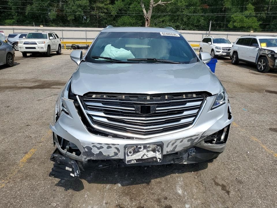 2017 CADILLAC XT5 5