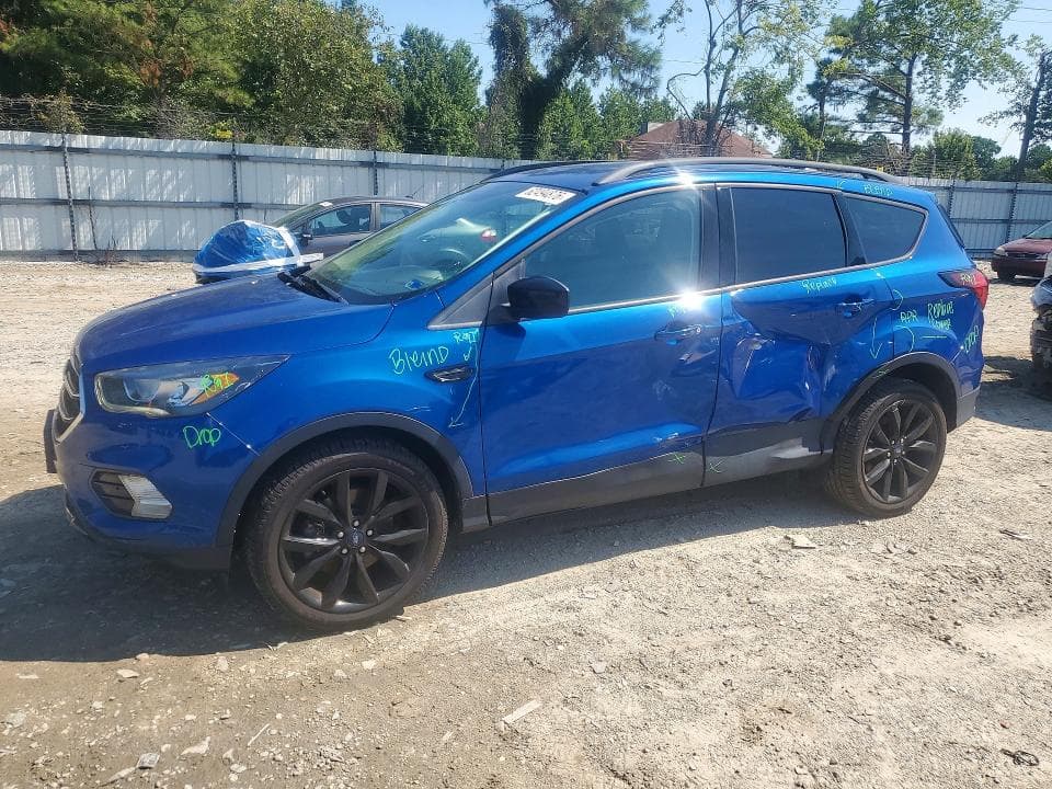 2019 FORD ESCAPE SE - 1