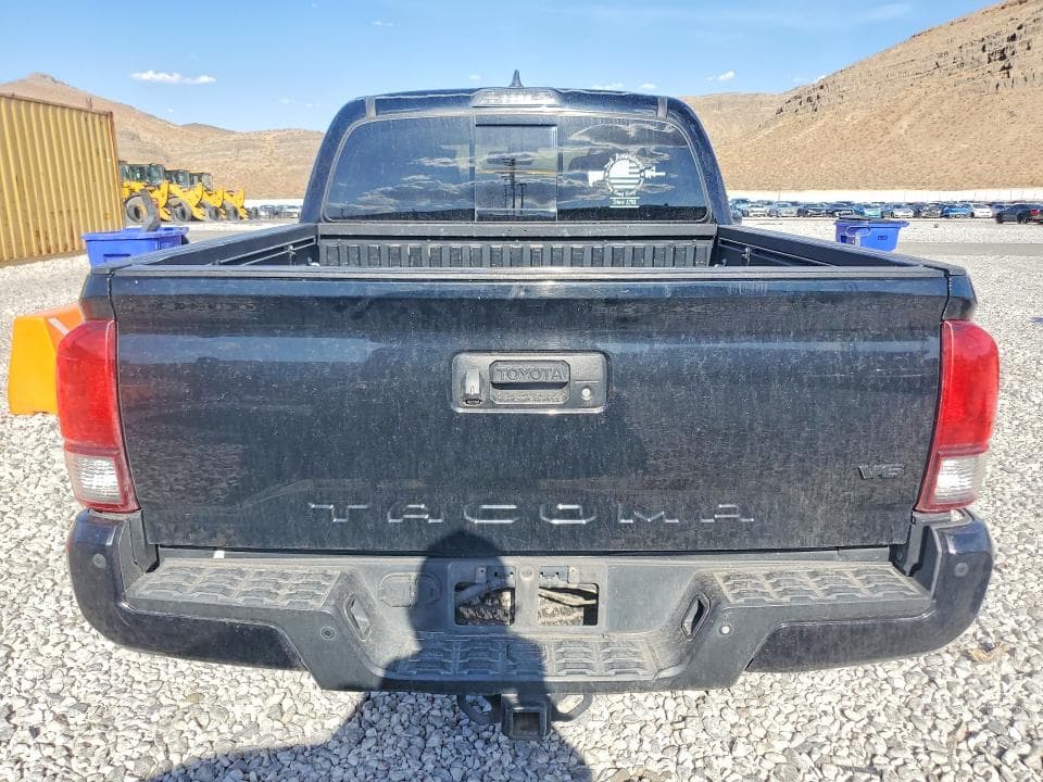 2018 TOYOTA TACOMA TRD OFF-ROAD 6
