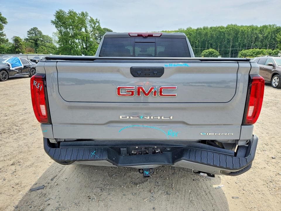 2025 GMC SIERRA K1500 DENALI 6