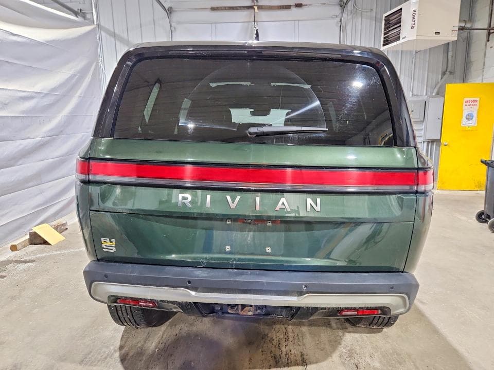 2022 RIVIAN R1S LAUNCH EDITION 6