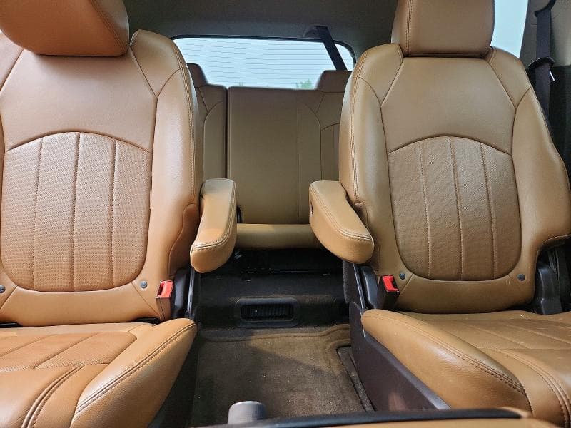 2017 BUICK ENCLAVE 10