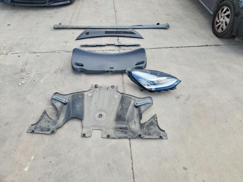 2018 TESLA MODEL 3 12