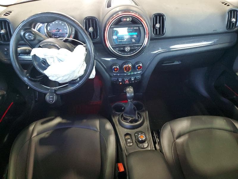 2019 MINI COOPER COUNTRYMAN 8