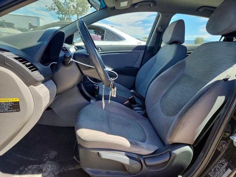 2017 HYUNDAI ACCENT SE 7