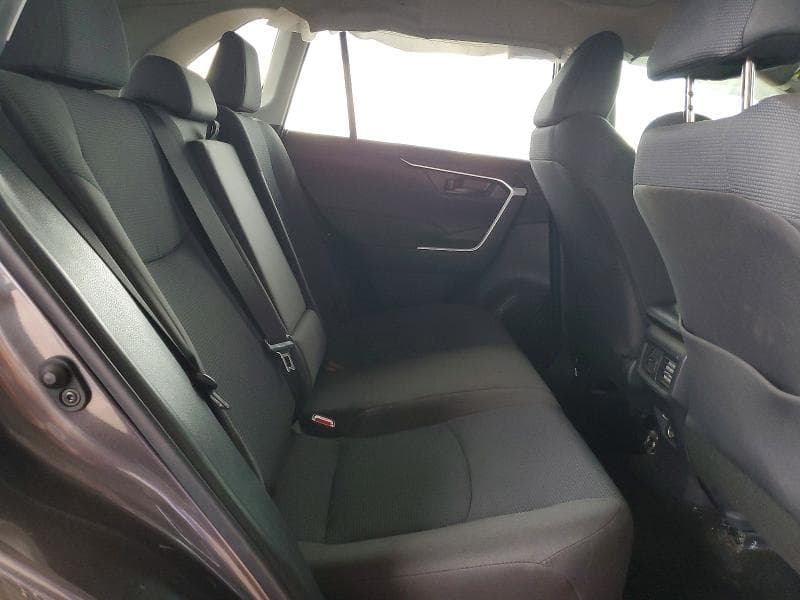 2025 TOYOTA RAV4 LE 10