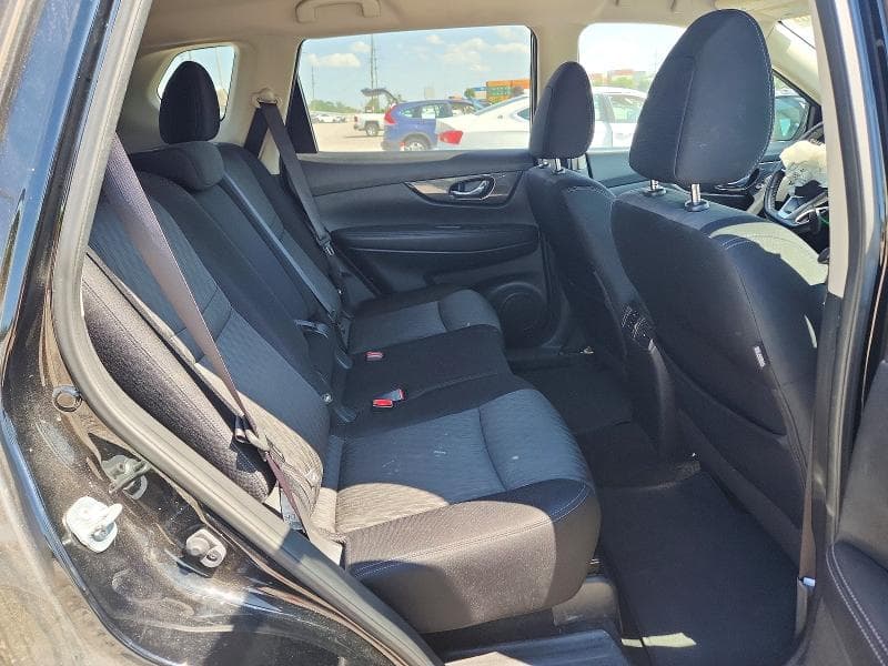 2017 NISSAN ROGUE SV 11