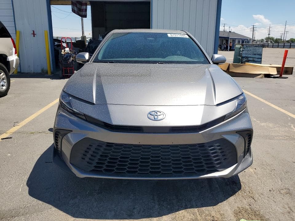2025 TOYOTA CAMRY SE 5