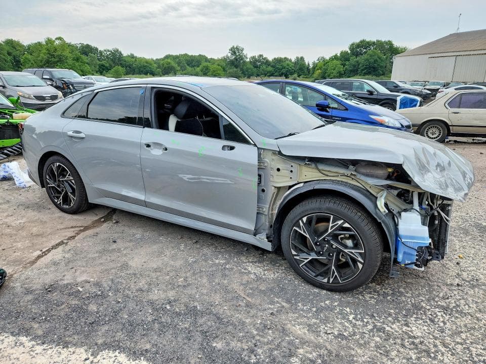 2025 KIA K5 GT LINE 4