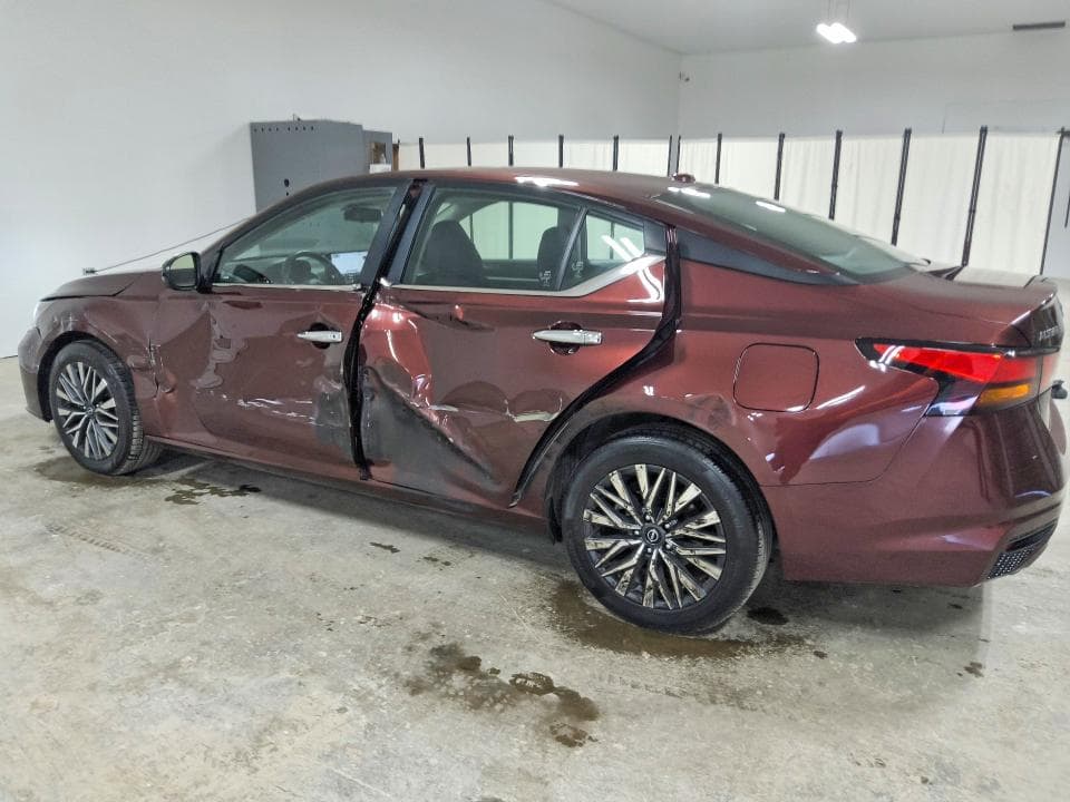 2023 NISSAN ALTIMA SV 2