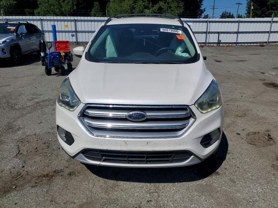 2017 FORD ESCAPE SE 5