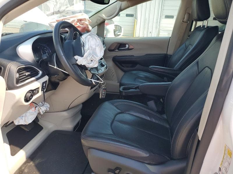 2022 CHRYSLER PACIFICA TOURING L 7