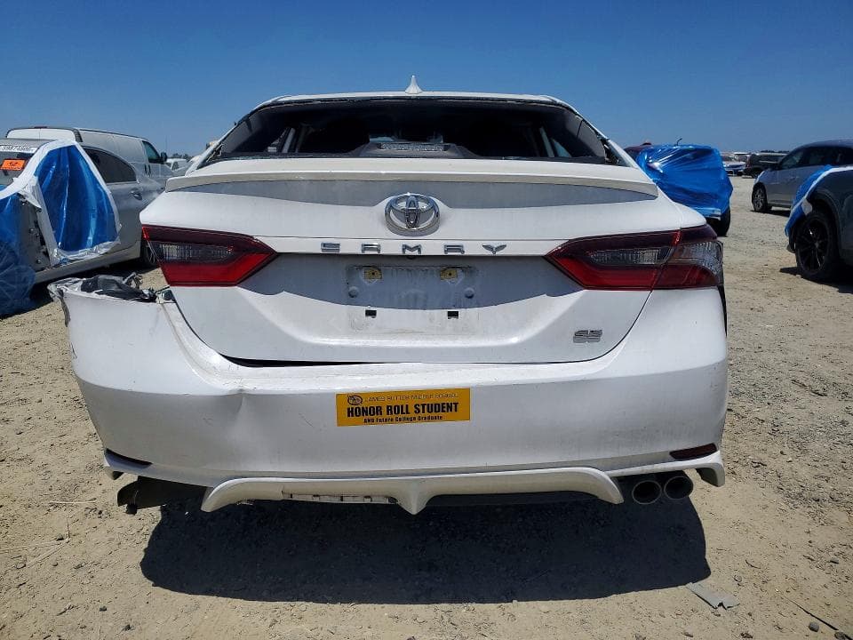2023 TOYOTA CAMRY SE 6
