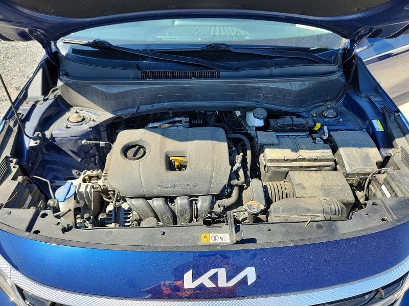 2024 KIA SELTOS EX 12