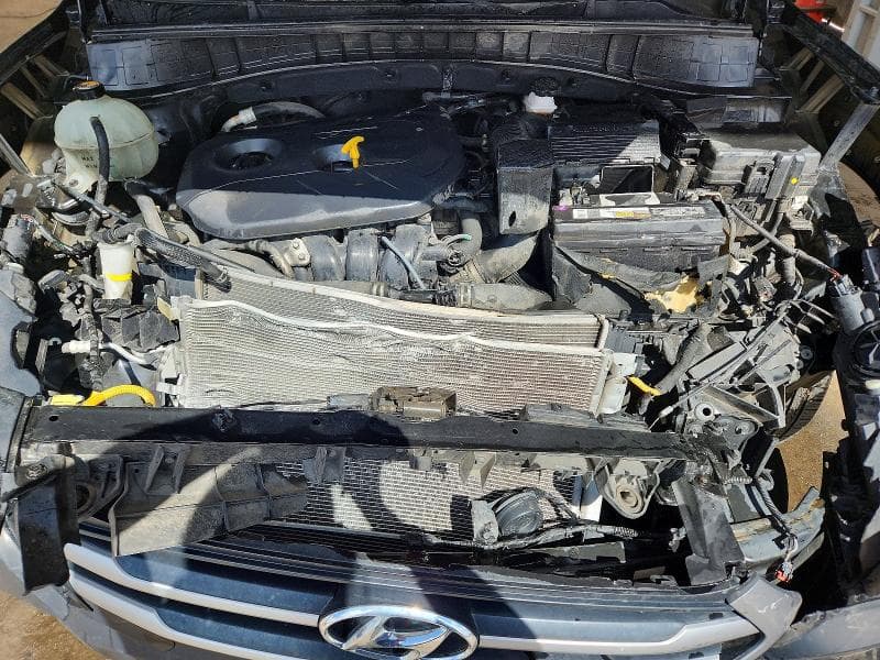 2017 HYUNDAI TUCSON SE 12