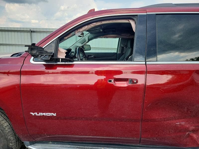 2020 GMC YUKON SLE 7