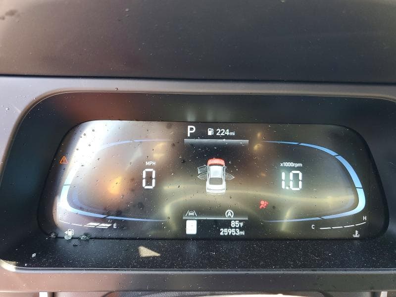2024 HYUNDAI ELANTRA SE 9