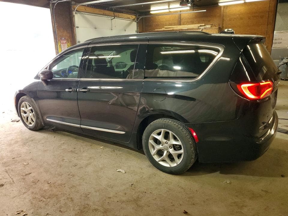 2017 CHRYSLER PACIFICA TOURING L 2