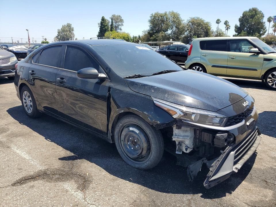 2023 KIA FORTE LX 4