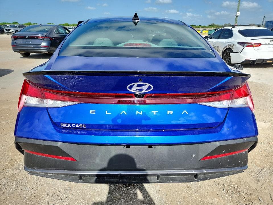 2025 HYUNDAI ELANTRA SEL SPORT 6