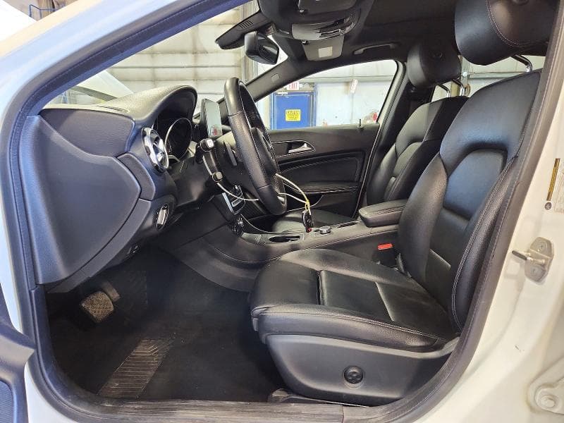 2020 MERCEDES-BENZ GLA 250 4MATIC 7