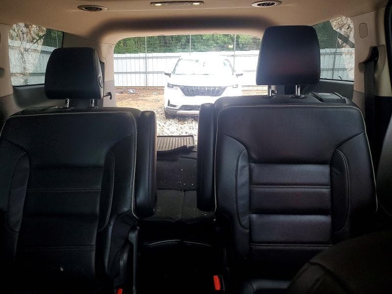 2017 GMC ACADIA DENALI 10