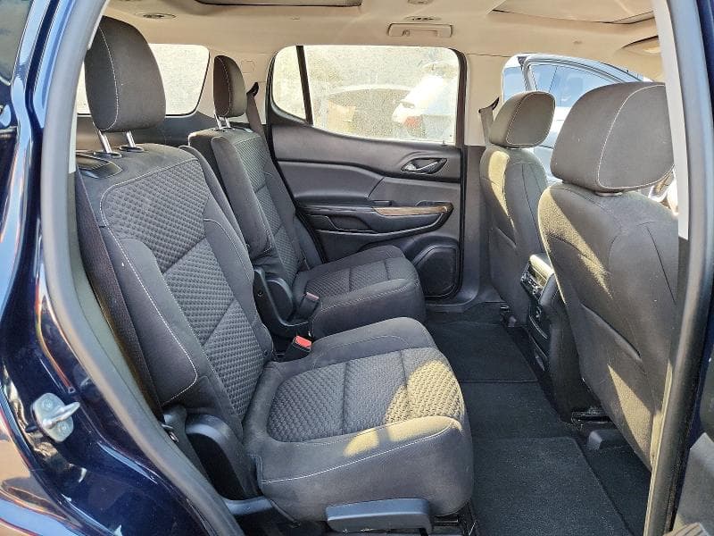 2017 GMC ACADIA SLE 11