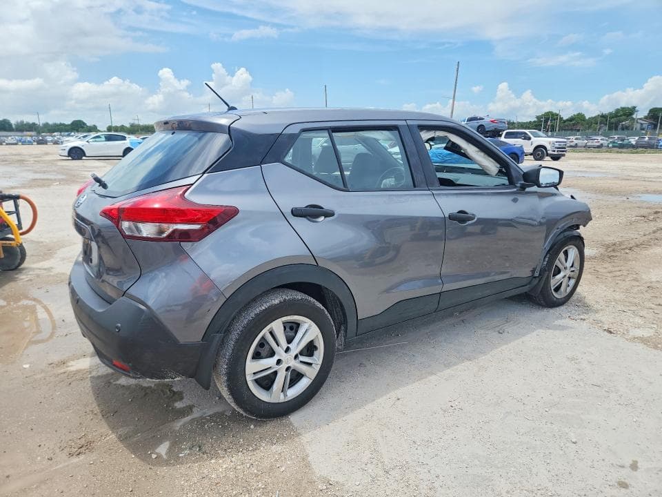 2020 NISSAN KICKS S 3
