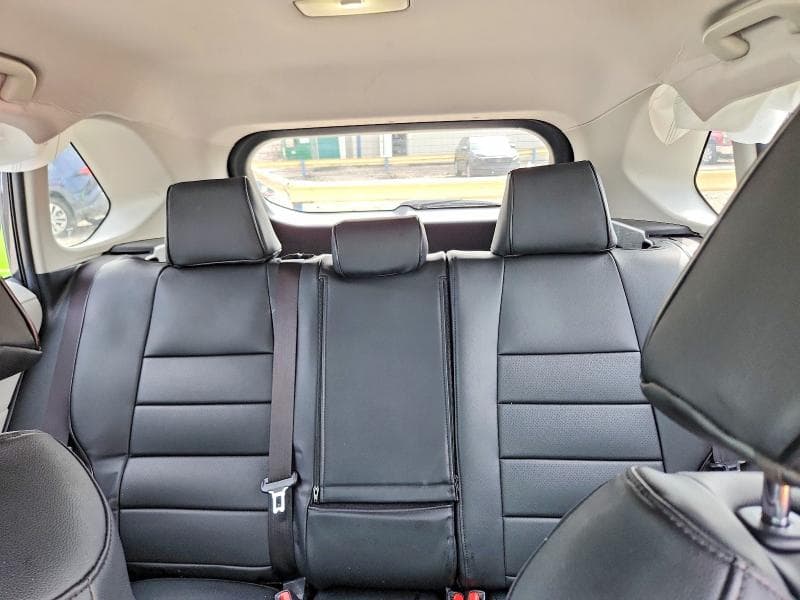 2024 TOYOTA RAV4 HYBRID XLE 10