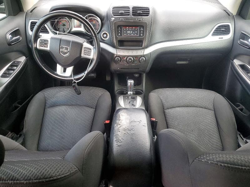2017 DODGE JOURNEY SE 8